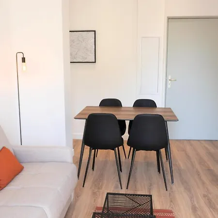 Apartment Avec Terrasse,t2, Proche Du Midi - Palmazur